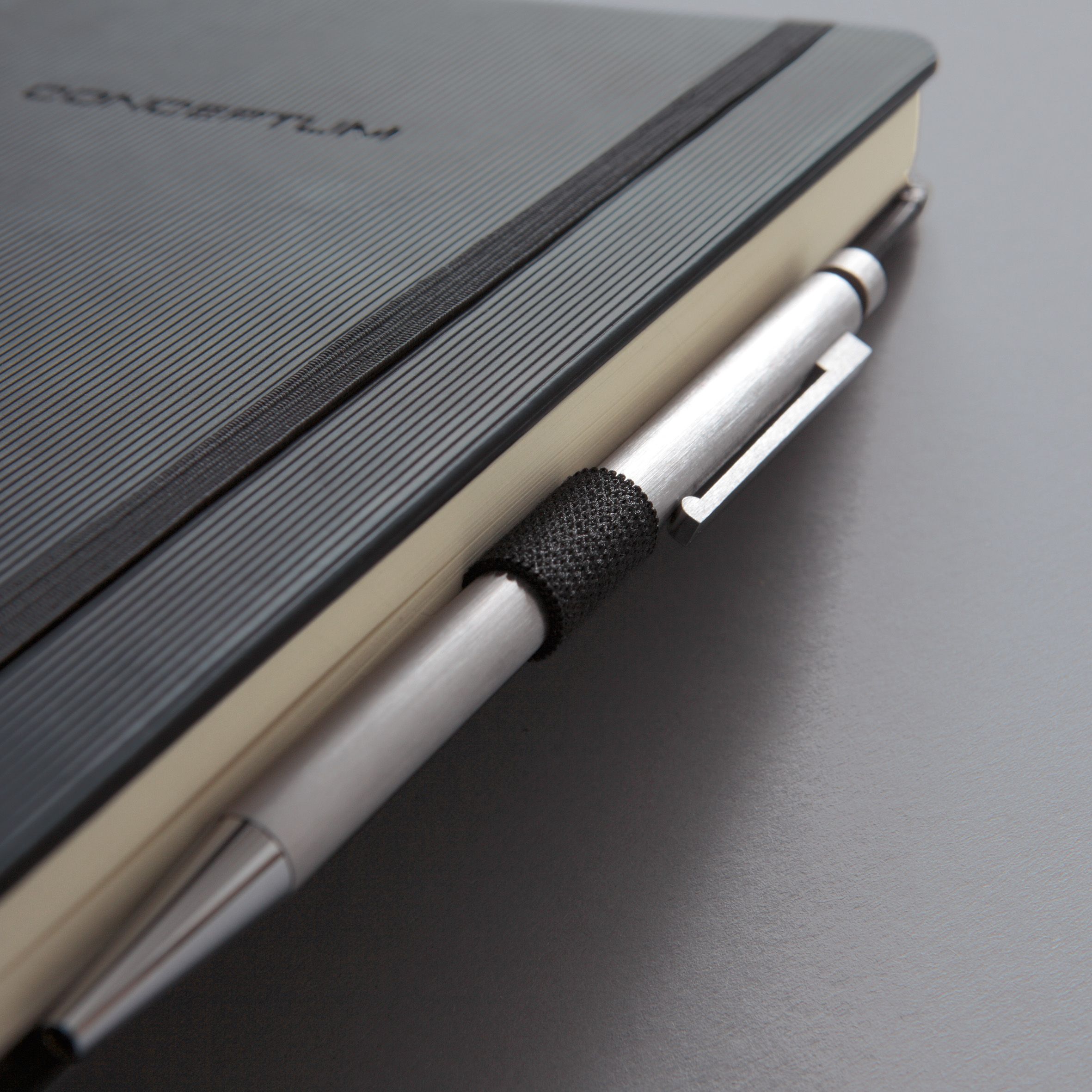 Notizbuch Conceptum CO121 Stiftlasche